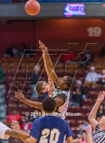 Thumbnail 1 in Notre Dame Catholic vs. Weaver (CIAC Class M Final) photogallery.