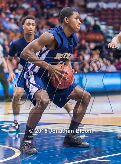 Thumbnail 2 in Notre Dame Catholic vs. Weaver (CIAC Class M Final) photogallery.