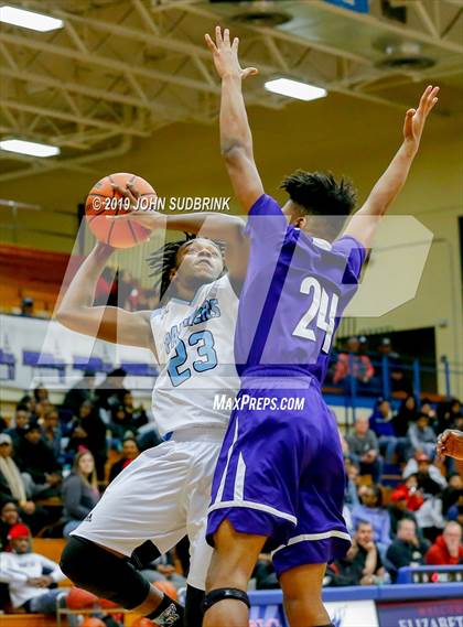 Thumbnail 3 in Washington County (Plymouth) vs Deep Creek (Robert L. Vaughan Border Clash Basketball Invitational) photogallery.