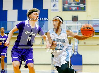 Thumbnail 1 in Washington County (Plymouth) vs Deep Creek (Robert L. Vaughan Border Clash Basketball Invitational) photogallery.