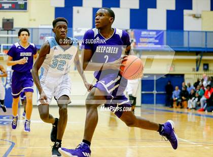 Thumbnail 2 in Washington County (Plymouth) vs Deep Creek (Robert L. Vaughan Border Clash Basketball Invitational) photogallery.