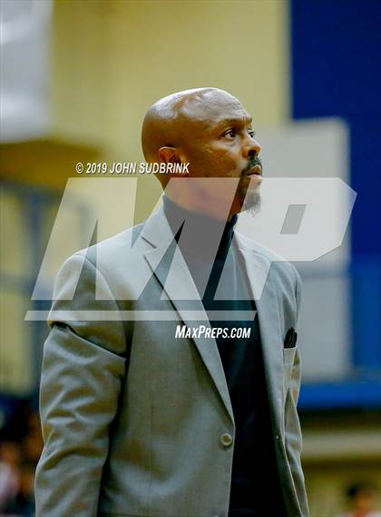 Thumbnail 1 in Washington County (Plymouth) vs Deep Creek (Robert L. Vaughan Border Clash Basketball Invitational) photogallery.
