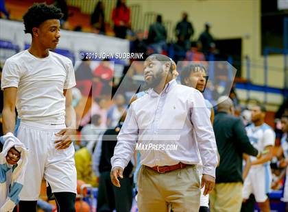 Thumbnail 3 in Washington County (Plymouth) vs Deep Creek (Robert L. Vaughan Border Clash Basketball Invitational) photogallery.