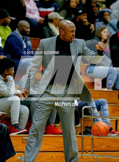 Thumbnail 1 in Washington County (Plymouth) vs Deep Creek (Robert L. Vaughan Border Clash Basketball Invitational) photogallery.