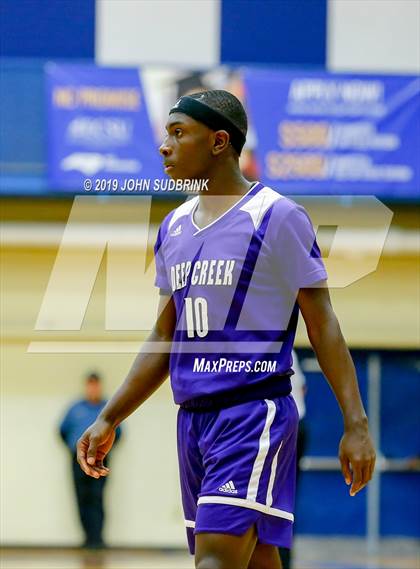 Thumbnail 3 in Washington County (Plymouth) vs Deep Creek (Robert L. Vaughan Border Clash Basketball Invitational) photogallery.