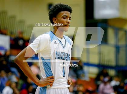 Thumbnail 3 in Washington County (Plymouth) vs Deep Creek (Robert L. Vaughan Border Clash Basketball Invitational) photogallery.