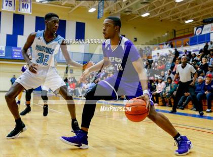 Thumbnail 2 in Washington County (Plymouth) vs Deep Creek (Robert L. Vaughan Border Clash Basketball Invitational) photogallery.