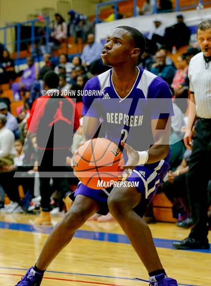 Thumbnail 3 in Washington County (Plymouth) vs Deep Creek (Robert L. Vaughan Border Clash Basketball Invitational) photogallery.