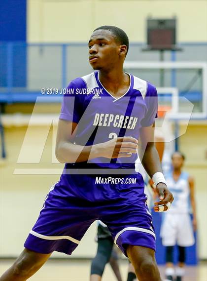 Thumbnail 3 in Washington County (Plymouth) vs Deep Creek (Robert L. Vaughan Border Clash Basketball Invitational) photogallery.