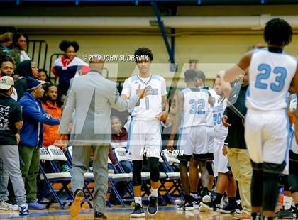 Thumbnail 2 in Washington County (Plymouth) vs Deep Creek (Robert L. Vaughan Border Clash Basketball Invitational) photogallery.