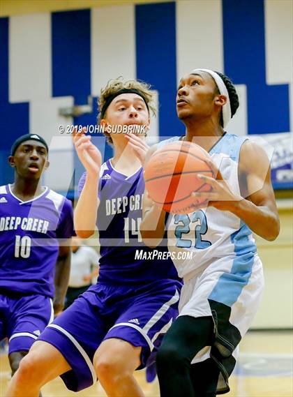 Thumbnail 3 in Washington County (Plymouth) vs Deep Creek (Robert L. Vaughan Border Clash Basketball Invitational) photogallery.