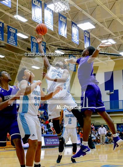 Thumbnail 1 in Washington County (Plymouth) vs Deep Creek (Robert L. Vaughan Border Clash Basketball Invitational) photogallery.