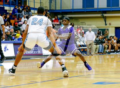 Thumbnail 1 in Washington County (Plymouth) vs Deep Creek (Robert L. Vaughan Border Clash Basketball Invitational) photogallery.