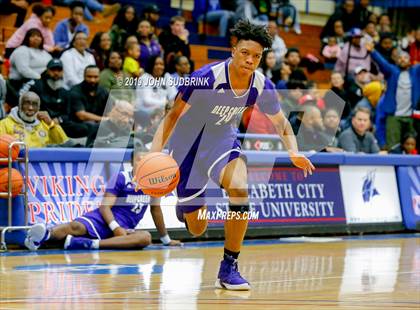 Thumbnail 2 in Washington County (Plymouth) vs Deep Creek (Robert L. Vaughan Border Clash Basketball Invitational) photogallery.