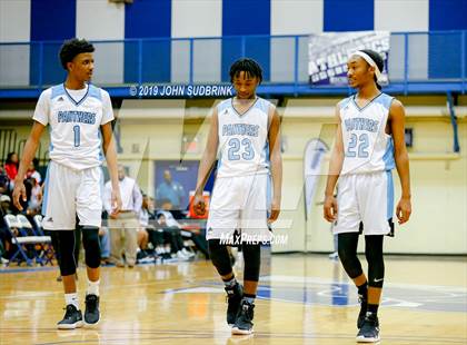 Thumbnail 1 in Washington County (Plymouth) vs Deep Creek (Robert L. Vaughan Border Clash Basketball Invitational) photogallery.