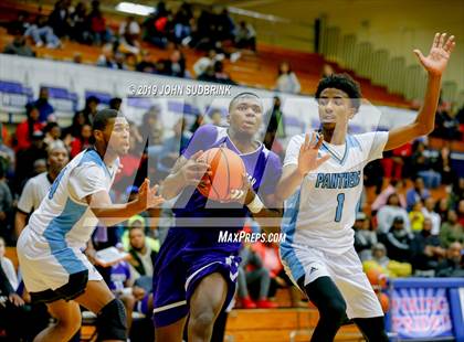 Thumbnail 1 in Washington County (Plymouth) vs Deep Creek (Robert L. Vaughan Border Clash Basketball Invitational) photogallery.