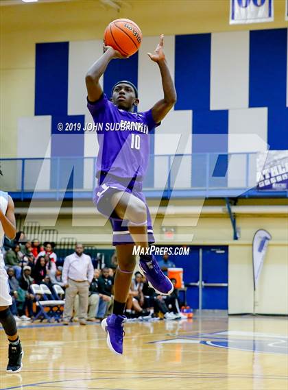 Thumbnail 1 in Washington County (Plymouth) vs Deep Creek (Robert L. Vaughan Border Clash Basketball Invitational) photogallery.