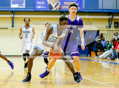 Thumbnail 1 in Washington County (Plymouth) vs Deep Creek (Robert L. Vaughan Border Clash Basketball Invitational) photogallery.