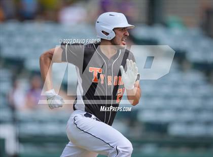 Thumbnail 2 in Bishop Guilfoyle vs. Tyrone photogallery.