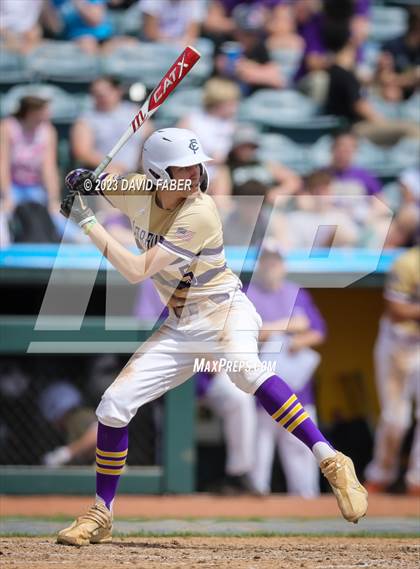 Thumbnail 2 in Bishop Guilfoyle vs. Tyrone photogallery.