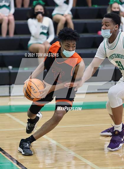 Thumbnail 1 in Rocky River @ Myers Park photogallery.