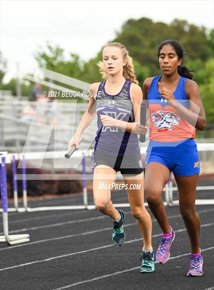 Thumbnail 2 in Marvin Ridge, Olympic @ Ardrey Kell photogallery.