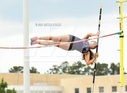 Thumbnail 1 in Marvin Ridge, Olympic @ Ardrey Kell photogallery.