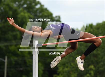 Thumbnail 2 in Marvin Ridge, Olympic @ Ardrey Kell photogallery.