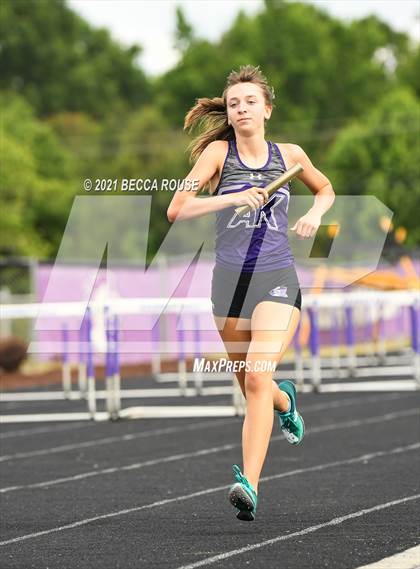Thumbnail 1 in Marvin Ridge, Olympic @ Ardrey Kell photogallery.
