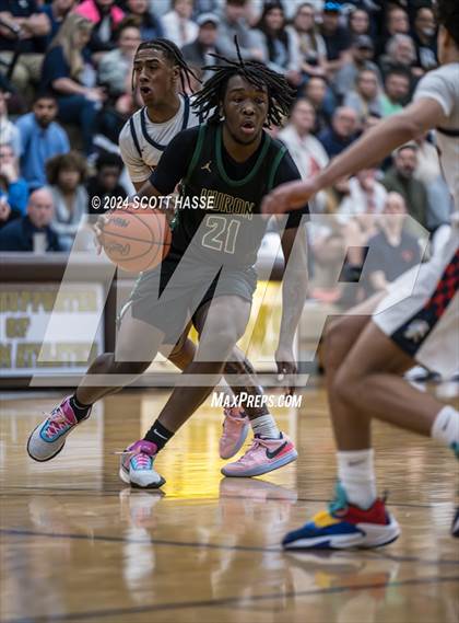 Thumbnail 1 in East Lansing vs. Ann Arbor Huron  (MHSAA Division 1 Quarter Final) photogallery.