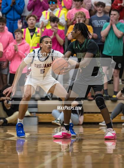 Thumbnail 3 in East Lansing vs. Ann Arbor Huron  (MHSAA Division 1 Quarter Final) photogallery.