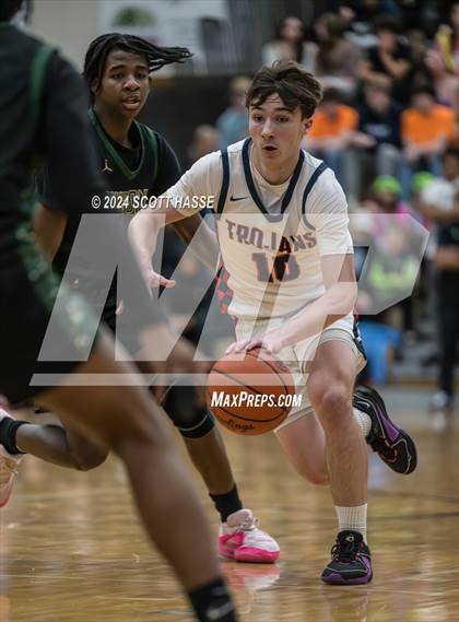 Thumbnail 3 in East Lansing vs. Ann Arbor Huron  (MHSAA Division 1 Quarter Final) photogallery.