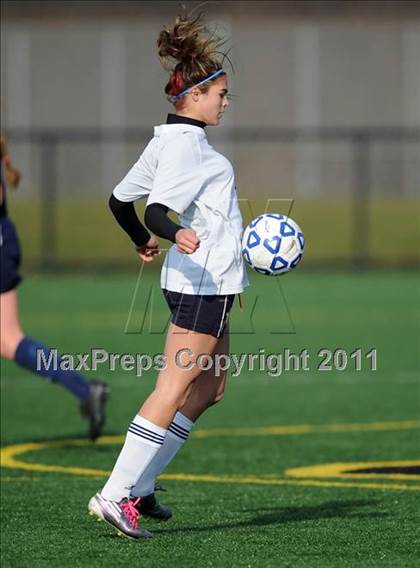 Thumbnail 2 in Massapequa vs Webster Thomas (NYSPHSAA Class AA Final) photogallery.