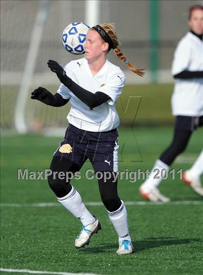 Thumbnail 2 in Massapequa vs Webster Thomas (NYSPHSAA Class AA Final) photogallery.