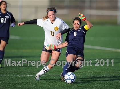Thumbnail 2 in Massapequa vs Webster Thomas (NYSPHSAA Class AA Final) photogallery.