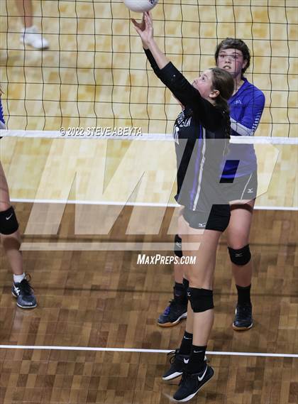Thumbnail 3 in Denver Christian vs. Dayspring Christian Academy (CHSAA 2A 3rd Round) photogallery.