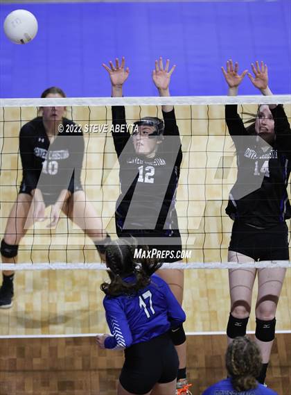 Thumbnail 3 in Denver Christian vs. Dayspring Christian Academy (CHSAA 2A 3rd Round) photogallery.