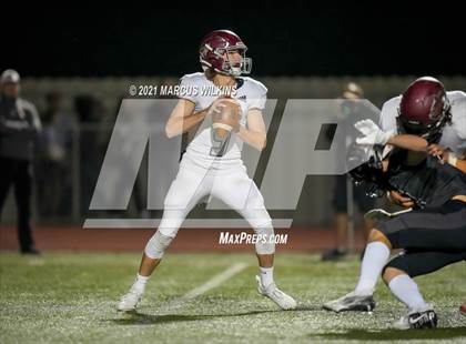 Thumbnail 1 in Mountain Ridge @ Williams Field (AIA 6A Quarterfinal Playoff)  photogallery.