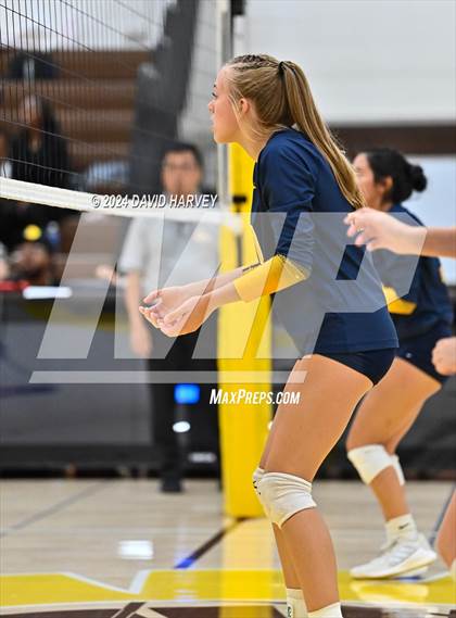 Thumbnail 3 in Frederick vs Thomas Jefferson  photogallery.