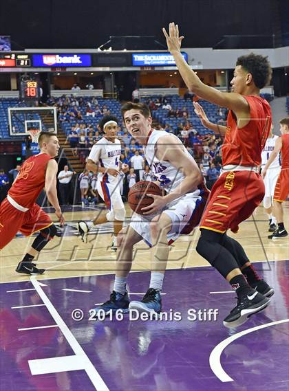 Thumbnail 1 in Folsom vs. Jesuit (CIF SJS D1 Semifinal) photogallery.