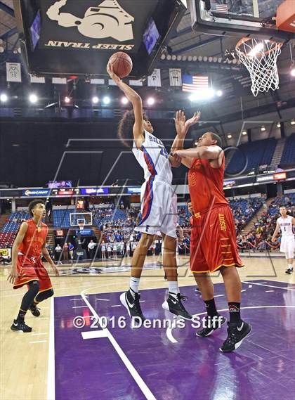 Thumbnail 2 in Folsom vs. Jesuit (CIF SJS D1 Semifinal) photogallery.