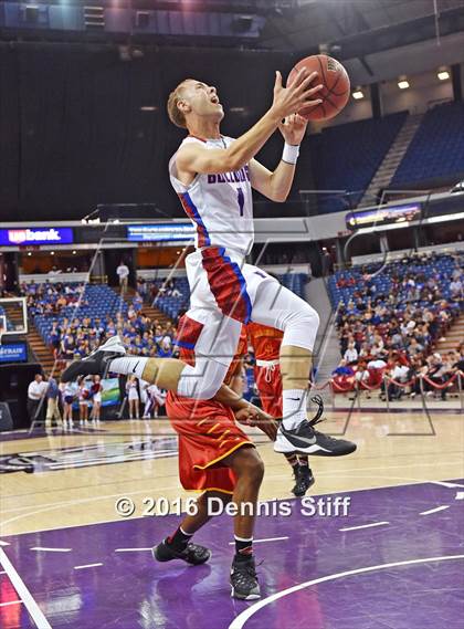 Thumbnail 3 in Folsom vs. Jesuit (CIF SJS D1 Semifinal) photogallery.
