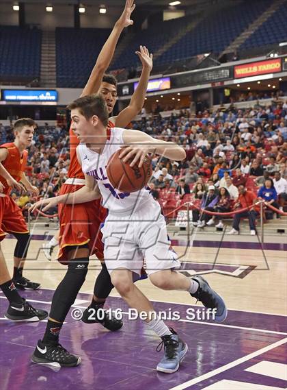 Thumbnail 2 in Folsom vs. Jesuit (CIF SJS D1 Semifinal) photogallery.