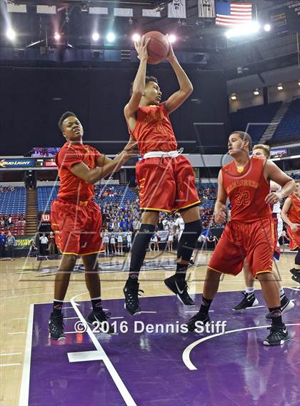 Thumbnail 1 in Folsom vs. Jesuit (CIF SJS D1 Semifinal) photogallery.