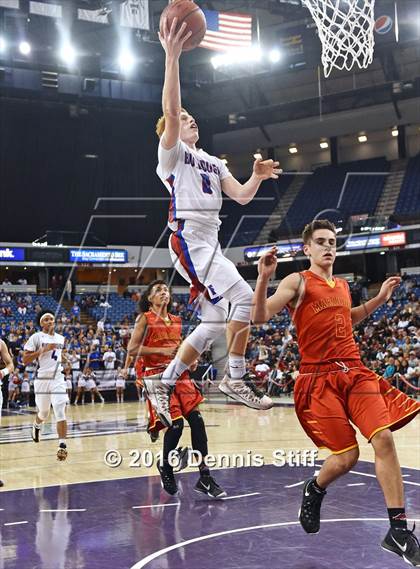 Thumbnail 3 in Folsom vs. Jesuit (CIF SJS D1 Semifinal) photogallery.