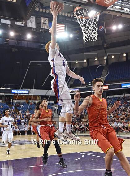 Thumbnail 1 in Folsom vs. Jesuit (CIF SJS D1 Semifinal) photogallery.