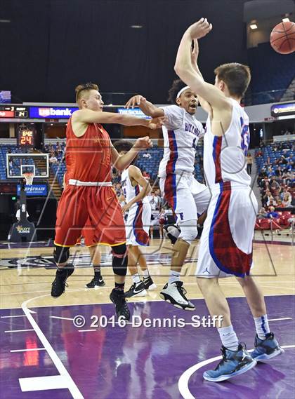 Thumbnail 3 in Folsom vs. Jesuit (CIF SJS D1 Semifinal) photogallery.