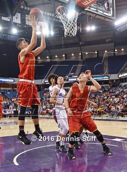 Thumbnail 1 in Folsom vs. Jesuit (CIF SJS D1 Semifinal) photogallery.