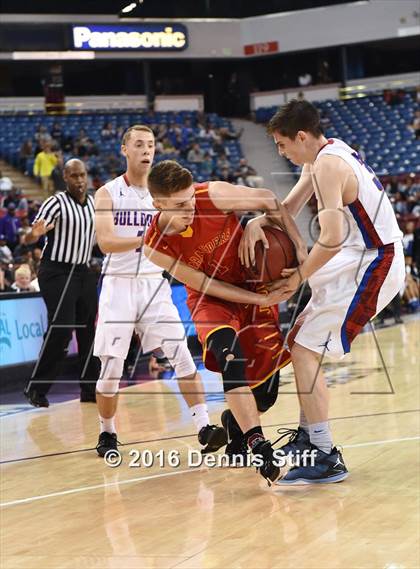 Thumbnail 2 in Folsom vs. Jesuit (CIF SJS D1 Semifinal) photogallery.