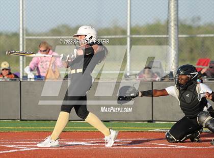 Thumbnail 3 in Terrebonne @ St. James photogallery.